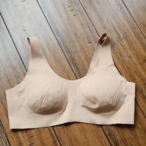 Knix Nude Seamless Bra Large